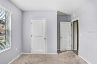 6866 Wagon Trail St in Zephyrhills, FL - Building Photo - Building Photo