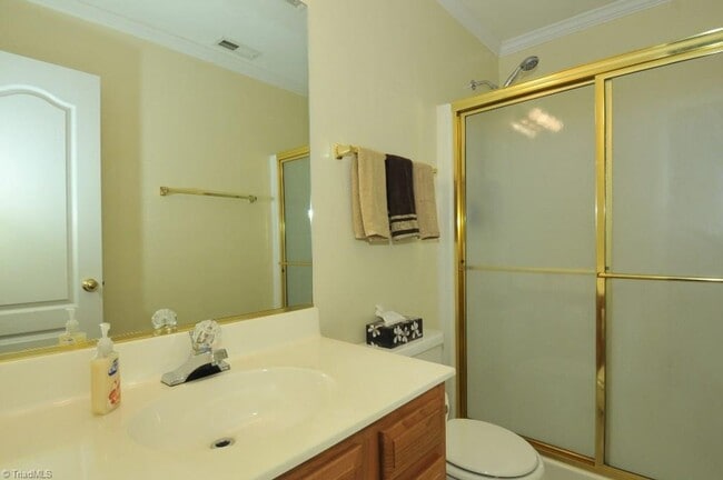 128 Troonsway Rd in Winston-Salem, NC - Building Photo - Building Photo