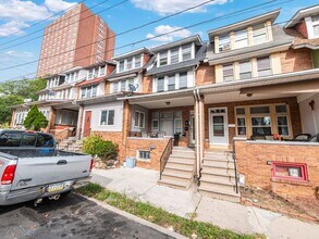 135 S 15th St in Allentown, PA - Building Photo - Building Photo
