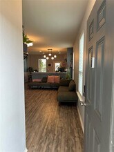 302 Eves Necklace Dr. in Buda, TX - Building Photo - Building Photo