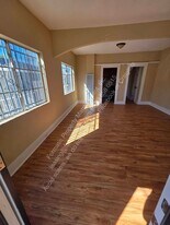 1285 E Martin Luther King Jr Blvd in Los Angeles, CA - Building Photo