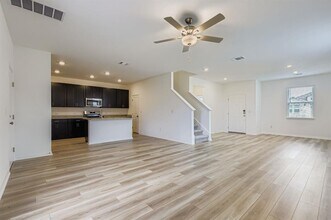13908 Edna Maxine Walk in Del Valle, TX - Building Photo - Building Photo
