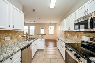 6127 Yorkglen Manor Ln in Houston, TX - Building Photo - Building Photo