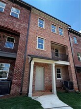 1777 Temple Ave in College Park, GA - Building Photo - Building Photo