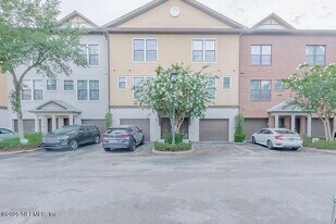 9823 Tapestry Park Circle in Jacksonville, FL - Building Photo