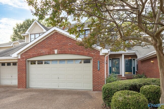 property at 10028 Meredith Ln SE