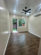 994 Helen Ave, Unit 5 in Sunnyvale, CA - Building Photo - Building Photo