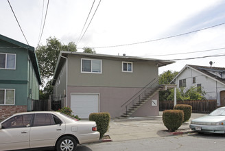 1151 Davis St in Redwood City, CA - Building Photo - Building Photo