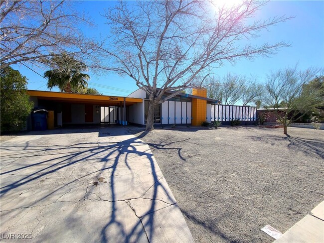 property at 3124 Burnham Ave