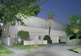 316 Pasadena Ave in South Pasadena, CA - Foto de edificio - Building Photo
