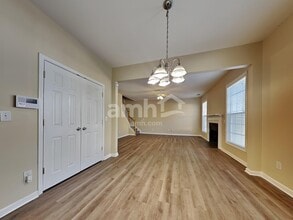 6216 Roseway Ct in Harrisburg, NC - Building Photo - Building Photo