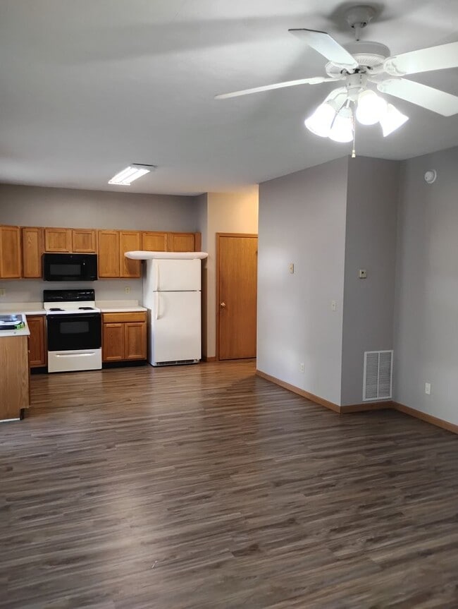 property at 3928 Ledyard St