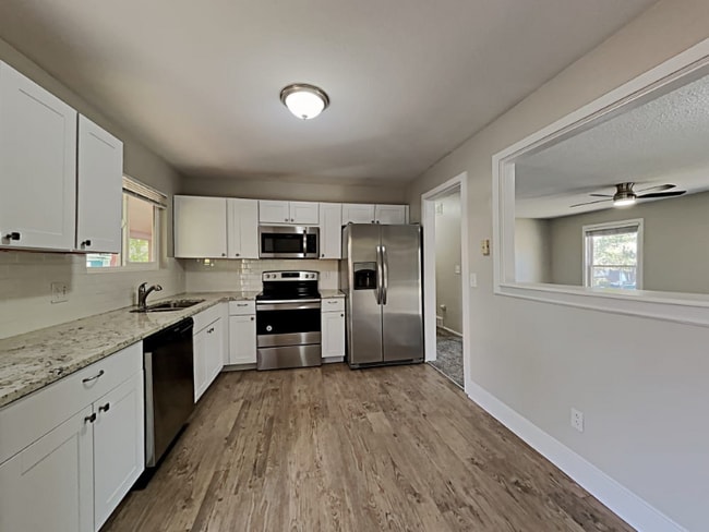 9744 Columbine Ct in Thornton, CO - Foto de edificio - Building Photo