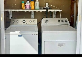 3373 W 14th Ct in Hialeah, FL - Building Photo - Building Photo