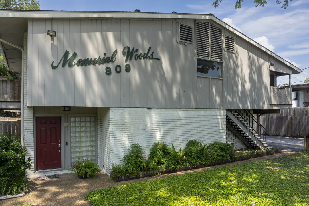 Memorial Woods in Houston, TX - Foto de edificio