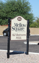 Mellow Square Apartments in Phoenix, AZ - Foto de edificio - Building Photo