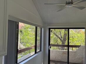 28015 Sarabande Ln, Unit 1302 in Santa Clarita, CA - Building Photo - Building Photo