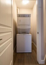 Stella Place in Edmonton, AB - Building Photo - Building Photo