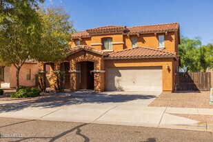 3112 S 82nd Ln in Phoenix, AZ - Building Photo