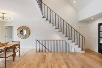 10 William Way in Southampton, NY - Building Photo - Building Photo