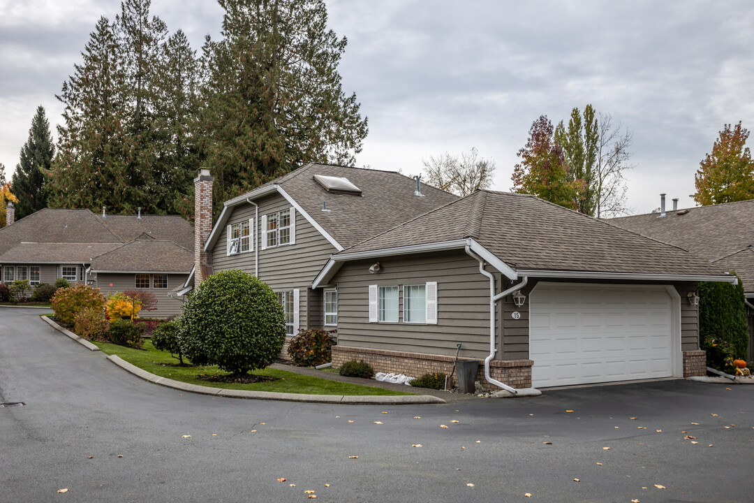 Cedar Crest in Langley, BC - Building Photo