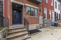 2418 W Jefferson St photo'