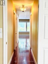 4054 Apple Valley Ln in Burlington, ON - Building Photo - Building Photo
