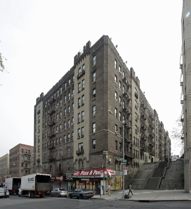 330-346 E 188th St in Bronx, NY - Building Photo