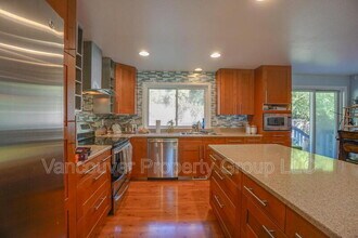 4901 NE 47th Ave in Vancouver, WA - Building Photo - Building Photo