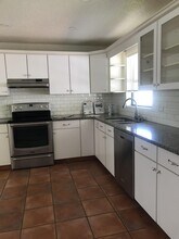 2046 Sea Ave in Indialantic, FL - Building Photo - Building Photo