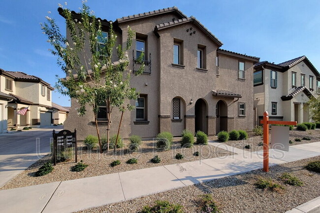 16651 W Sierra St