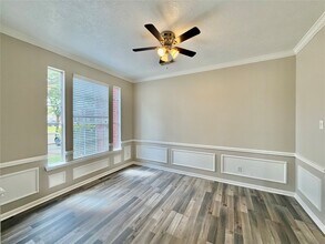 6315 Laurel Bush Ln in Sugar Land, TX - Building Photo - Building Photo