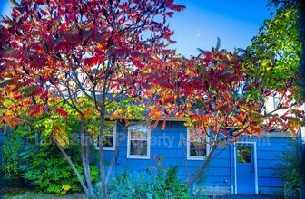 6416 NE 35th Pl in Portland, OR - Building Photo - Building Photo