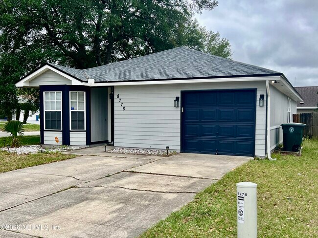 8778 Buzz Ct in Jacksonville, FL - Building Photo - Building Photo