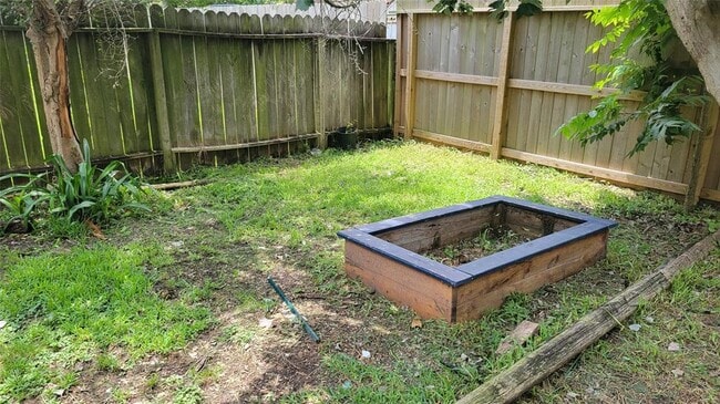 3046 Mosby Dr in Sugar Land, TX - Building Photo - Building Photo