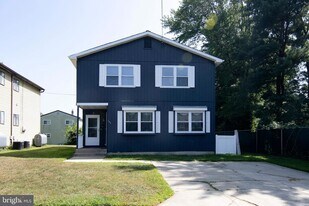106 Haines Ave in Gloucester Township, NJ - Building Photo