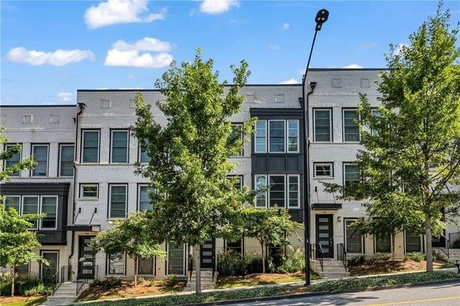 property at 552 Ember Ln NW