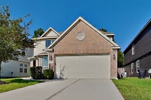 16624 Foursquare Dr in Conroe, TX - Building Photo