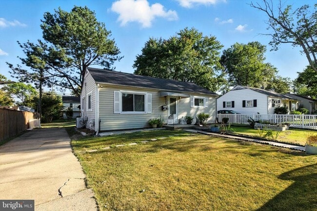 property at 1002 Marton St