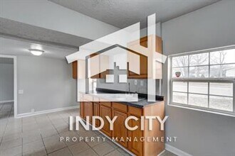 6602 N Keystone Ave in Indianapolis, IN - Building Photo - Building Photo