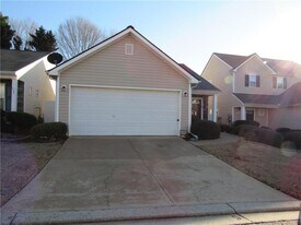 35 Granite Ct in Dallas, GA - Building Photo