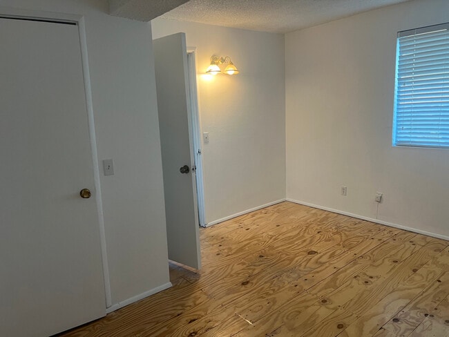 2405 Nolte Dr in Prescott, AZ - Foto de edificio - Building Photo