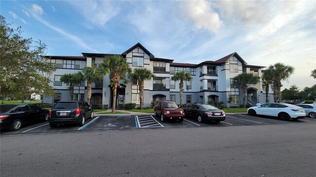 property at 3724 Castle Pines Ln