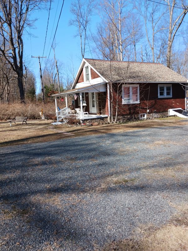 property at 2107 N Rockhill Rd
