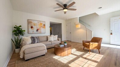 23 Lexington Ct in Johnson City, TN - Building Photo - Building Photo