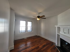 4834 Sansom St in Philadelphia, PA - Building Photo - Building Photo