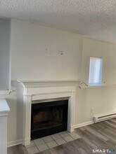 925 Oronoke Rd in Waterbury, CT - Building Photo - Building Photo