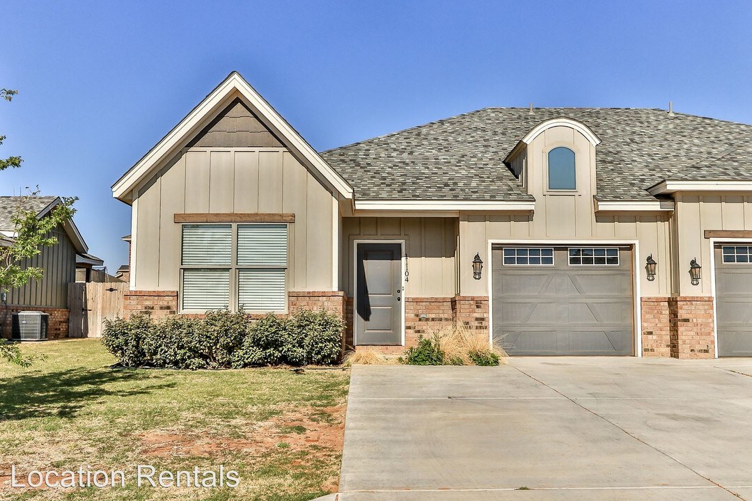 11104 Acme Avenue in Lubbock, TX - Building Photo
