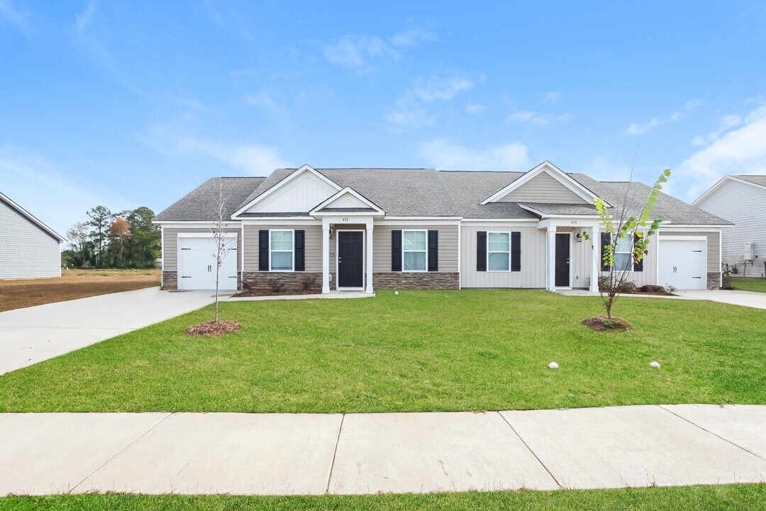 472 Conifer St in Sumter, SC - Building Photo