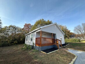 113 Fuller St in Greer, SC - Building Photo - Building Photo